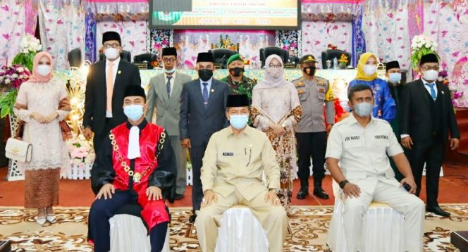 
 Sah, Ivoni Munir Menjabat Wakil Ketua DPRD Kabupaten Solok