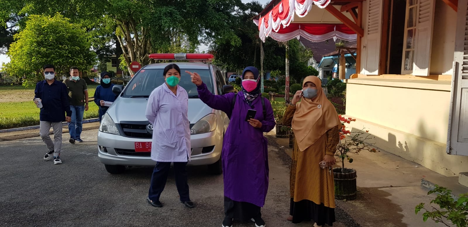Foto : Tim Kesehatan Puskesmas Koto Katik di SMA Negeri.1 Padang Panjang