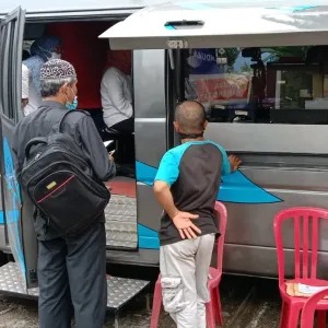 
 Pelayanan ‘Jebol’ Kunjungi Kelurahan Kampung Jawa di Kota Solok
