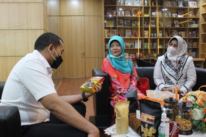 
 Wakil Gubernur Sumatera Barat Dukung Kegiatan Promosi Produk UMKM Kota Solok