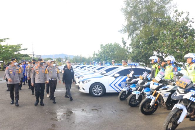 
 Kapolda Sumbar Pimpin Apel Gelar Kesiapan Pamwal dan Rute HDCI Sumatera Bike Week 2022