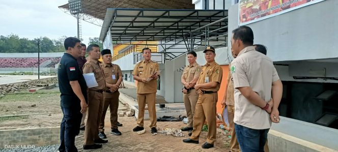 
 Bupati Kuansing Suhardiman Tinjau Kesiapan Sejumlah Venue Jelang Porprov Riau