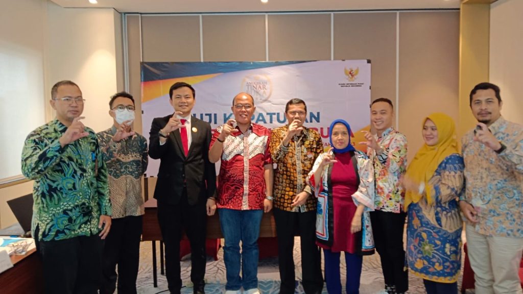 Ketua DPRD Sumbar Dampingi Sekwan Uji Kepatutan Anugerah TinarBuka 2023