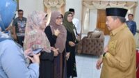 Bupati Agam Terima Kunjungan Rektor Universitas Fort de Kock Bukittinggi, Bahas Kerjasama Peningkatan SDM Aparatur