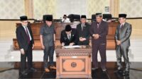 DPRD dan Pemkab Agam Setujui APBD Perubahan 2021 Menjadi Perda