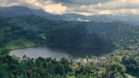 Rahasia Tersembunyi di Atas Danau Singkarak, Eksplorasi Danau Berusia Ratusan Tahun di Bukit Ubun-ubun. (Foto : Dok. Istimewa)