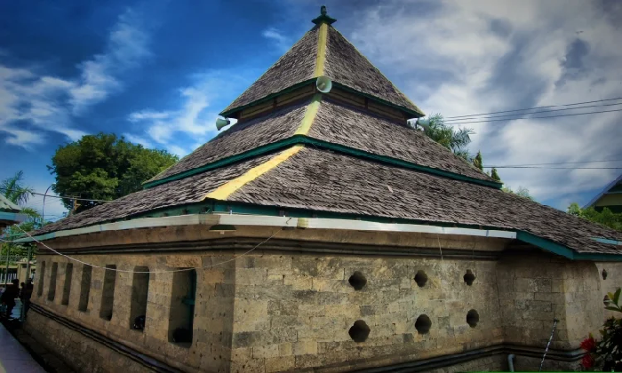 Mengintip Masjid Tertua di Indonesia, Sejarah Mistis dan Keindahan yang Membuat Terpesona! (Foto : Dok. Istimewa)