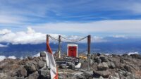 Erupsi Gunung Marapi 2023, Tugu Abel Tasman, Cerita Pilu dan Keselamatan Pendakian yang Viral. (Foto : Dok. Istimewa)