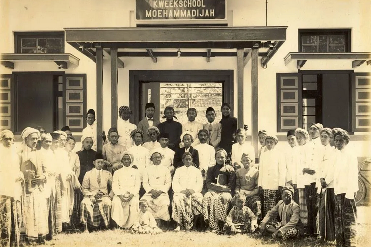 Nostalgia! Intip 3 Sekolah Tertua di Sumatera Barat yang Masih Aktif Hingga Kini. (Foto : Dok. Istimewa)