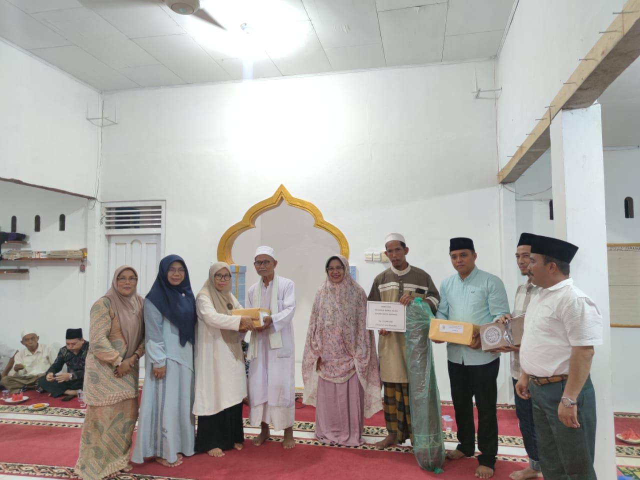 Kunjungan Kedua Tim V Safari Ramadhan ke Masjid Nurul Huda, Pemerintah Daerah Menyampaikan Informasi Program Pembangunan dan Menyediakan Bantuan. (Foto: Dok.Istimewa)