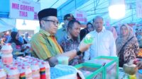 Pj.Wali Kota Payakumbuh Bersama BPOM Pastikan Keamanan dan Kebersihan Makanan di Pasa Pabukoan Payakumbuh. (Foto: Dok.Istimewa)