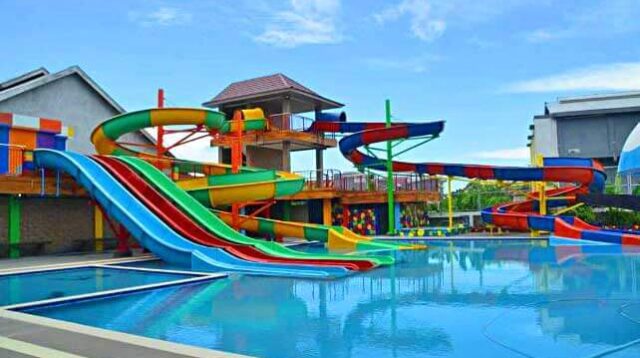 Arau Mini Waterpark, Sensasi Bermain Air di Pusat Kota Padang! (Foto: Dok.Istimewa)