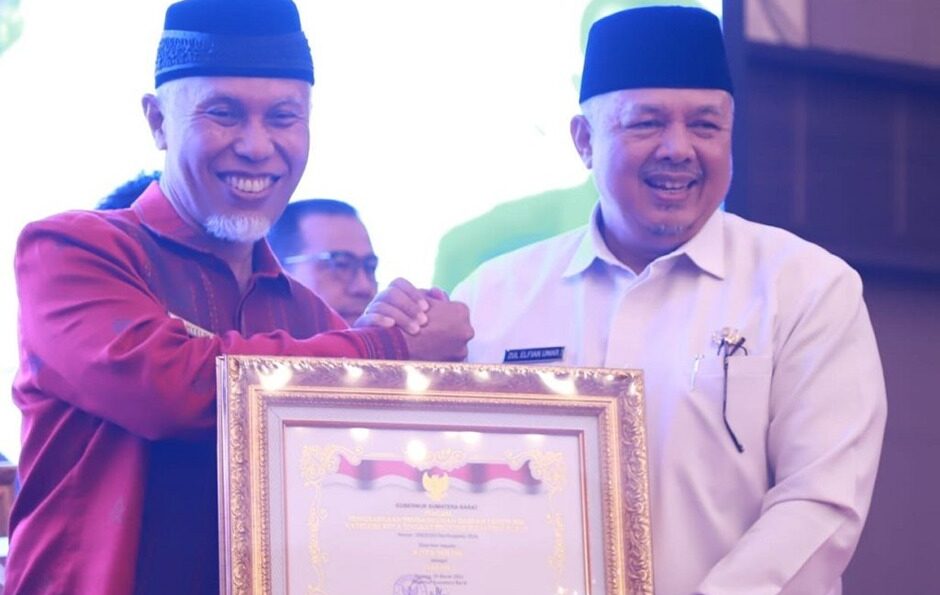 Pemerintah Kota (Pemko) Solok meraih predikat terbaik pertama dalam Penghargaan Pembangunan Daerah (PPD) Tahun 2024 kategori Kota tingkat Provinsi Sumatera Barat.