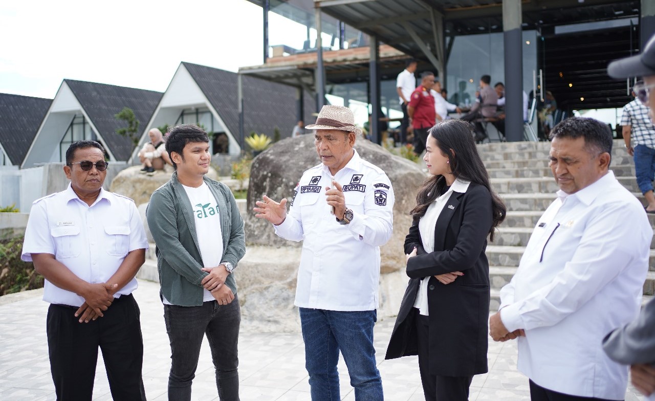 Perusahaan ERATANI Menjalin Kerjasama dengan Pemerintah Kabupaten Solok untuk Membantu Petani